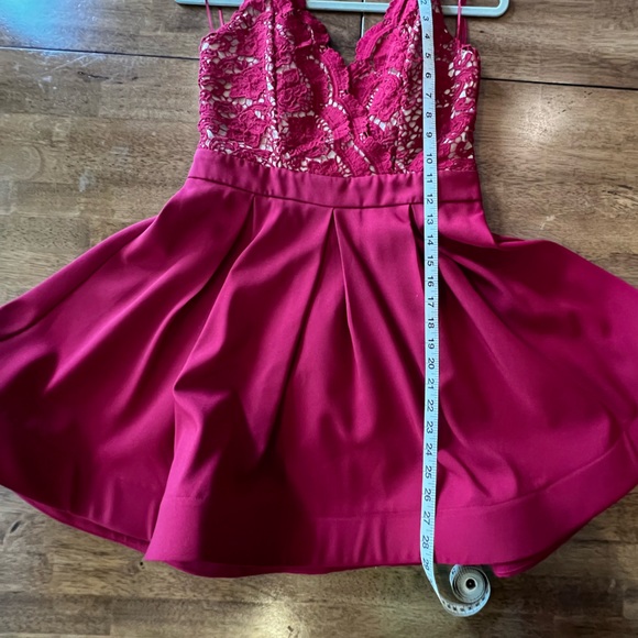 Luxxel Lace top skater dress - Picture 5 of 10